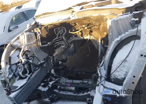 2022 Ford Explorer Xlt z USA, uszkodzony, nr VIN 1FMSK8DH5NGC37191